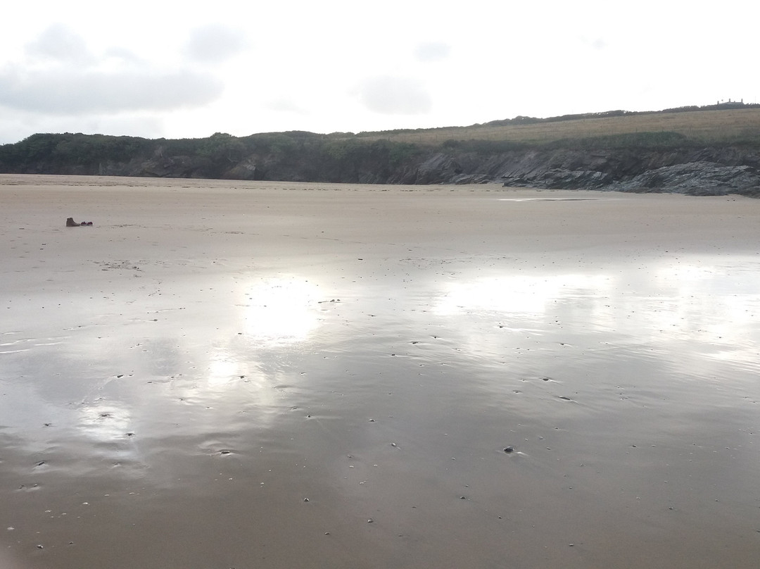 Tregirls Beach景点图片