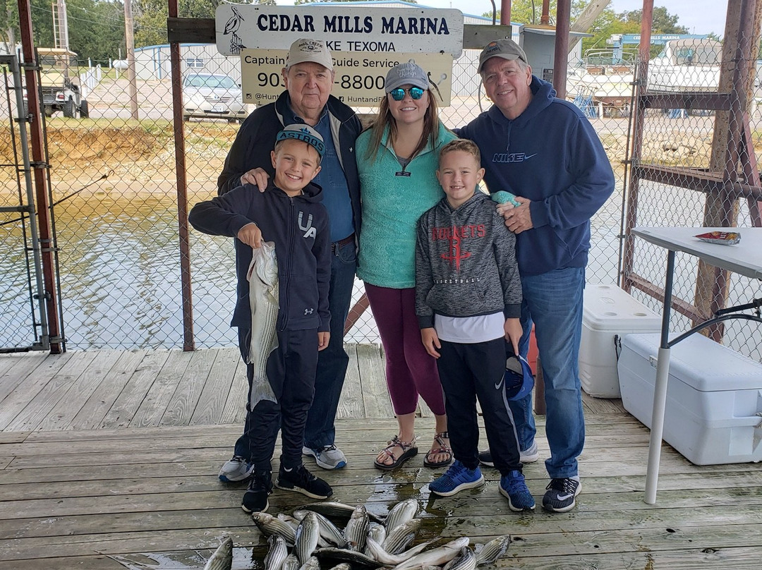 Captain Martys Lake Texoma Fishing Guides景点图片