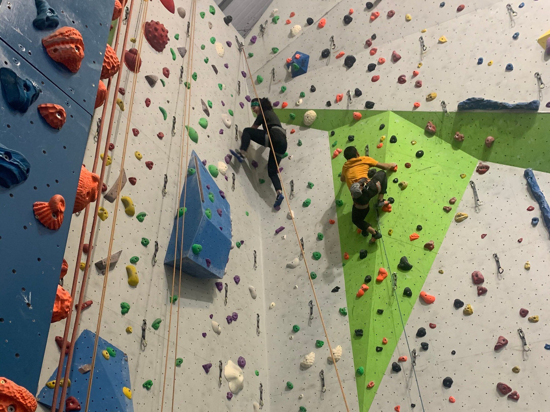 Beacon Climbing Centre景点图片