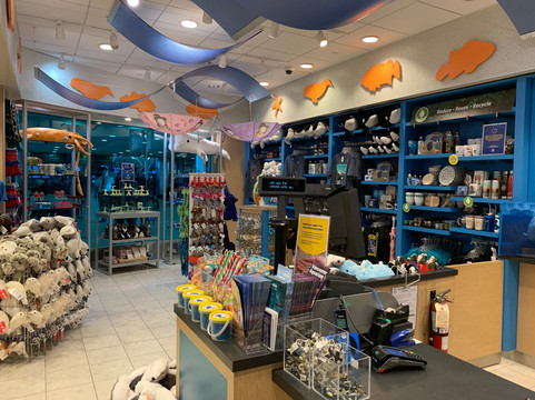 Vancouver Aquarium GiftShop-里士满必去景点