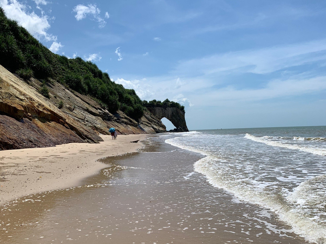 Tusan Cliff Beach-美里必去景点