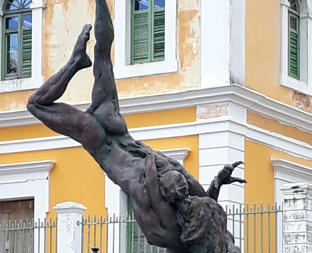 Ballaja Sculpture景点图片