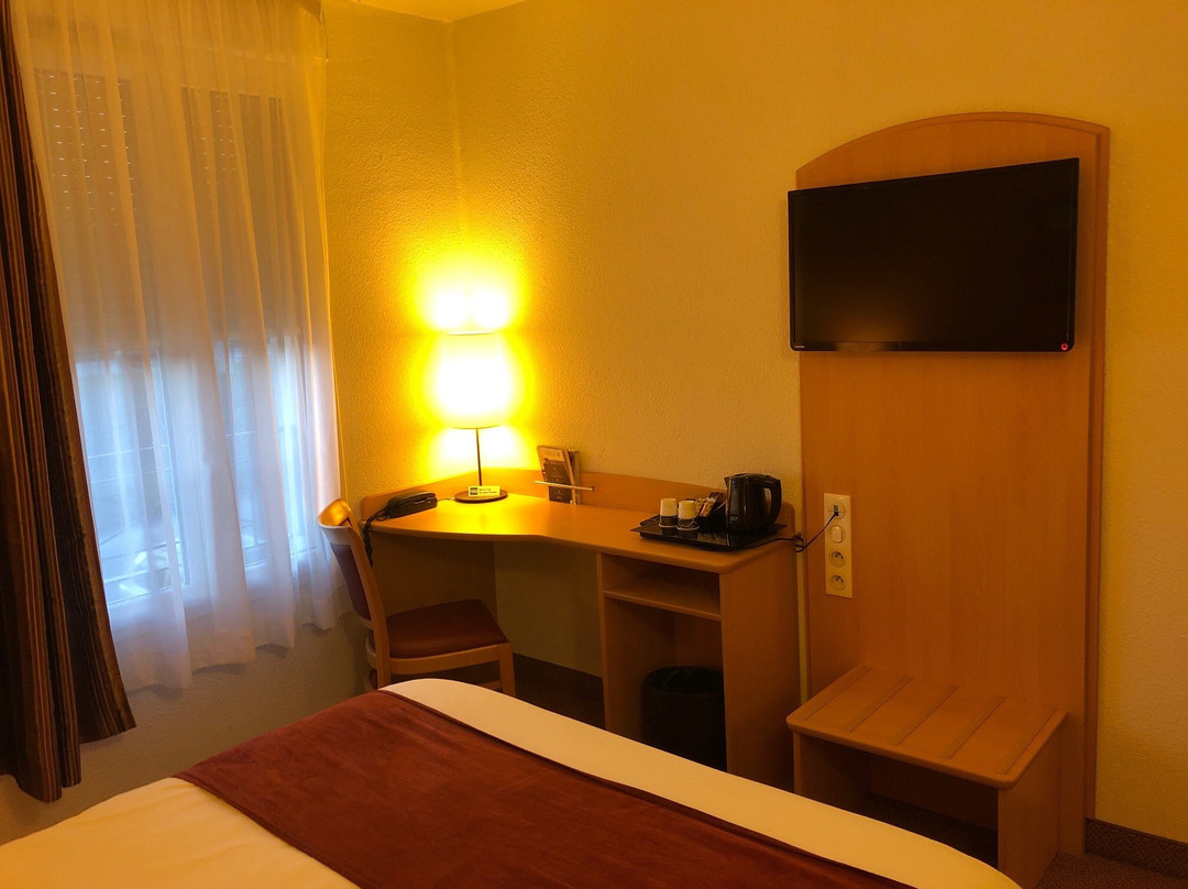 Brit Hotel Chateaudun主图