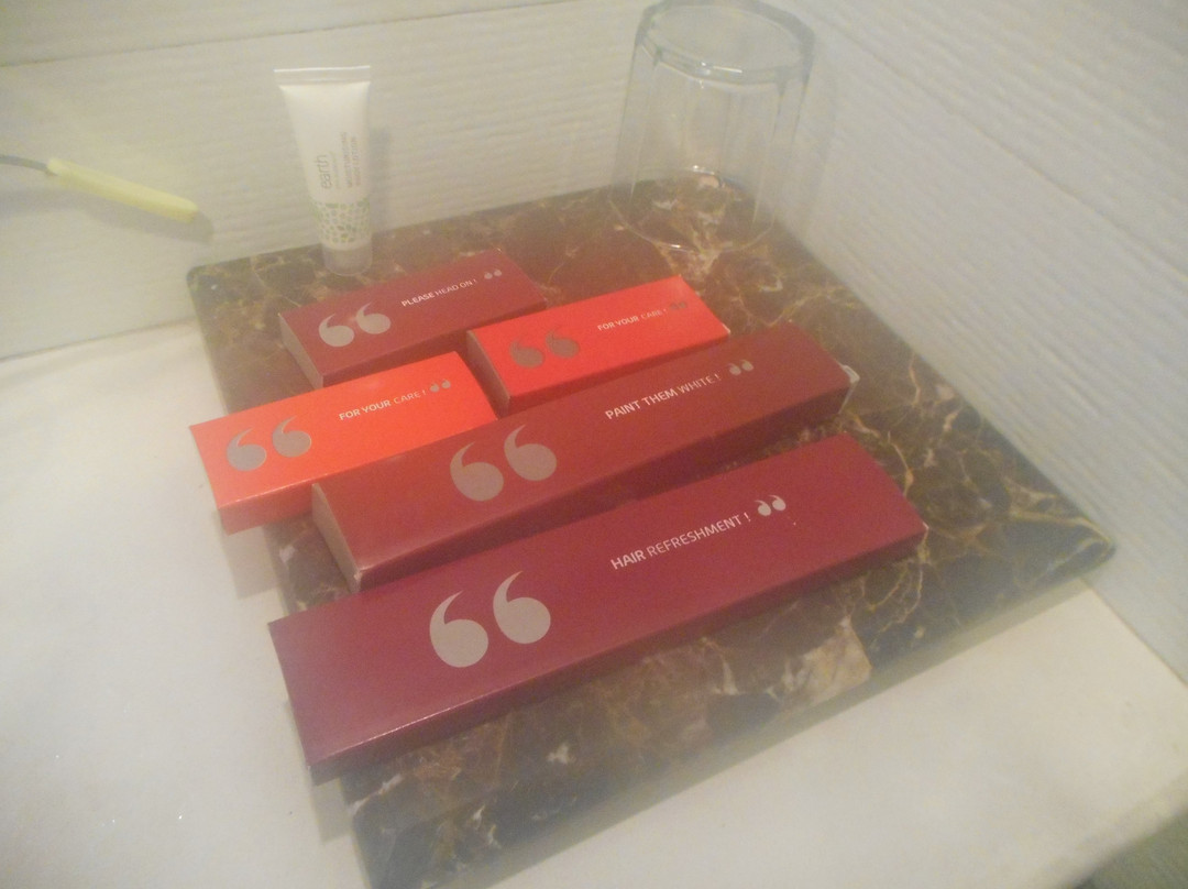 Centre Point Hotels & Resorts主图