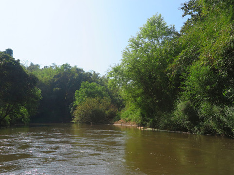 Thilocho Waterfall-蕴朋县必去景点