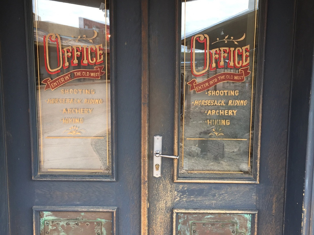 Tombstone Monument Ranch主图