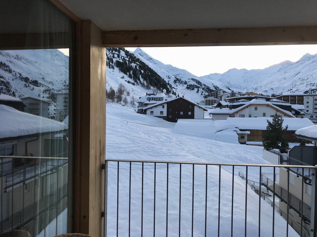 The Crystal VAYA Unique主图