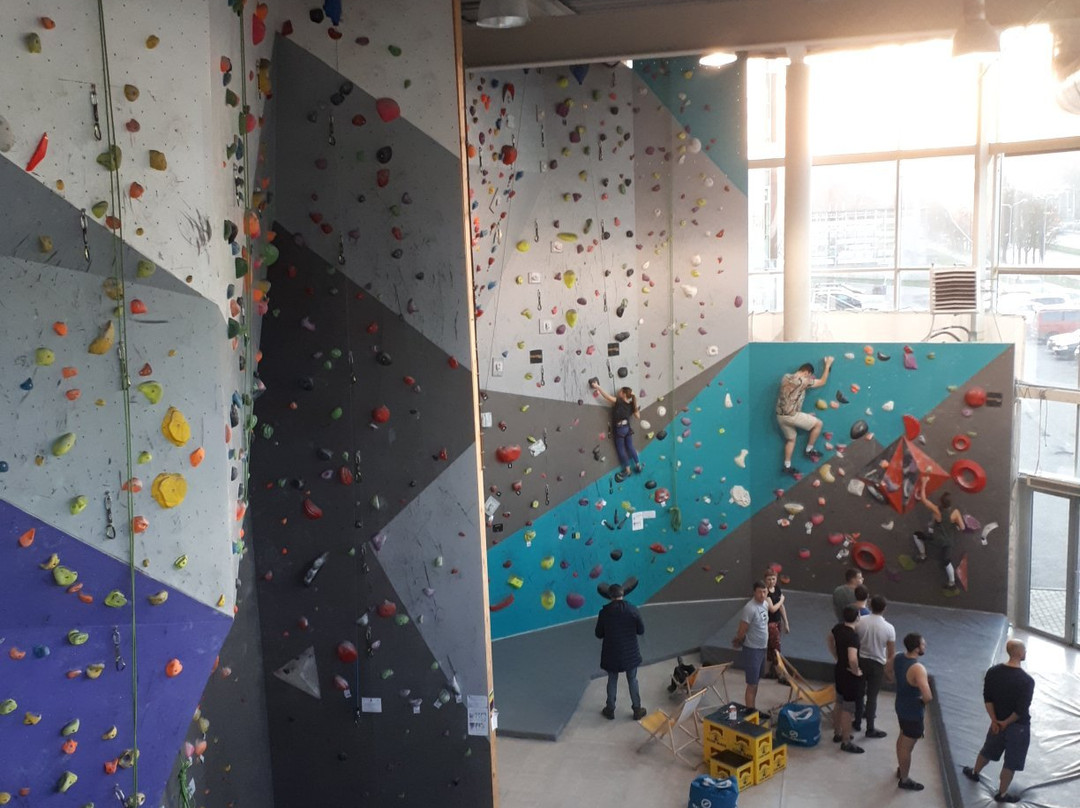 bonobo climbing-维尔纽斯必去景点