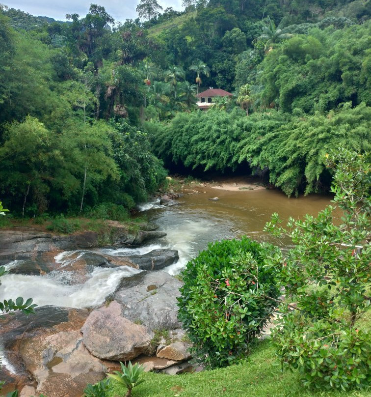 Cachoeira Poço Belo景点图片