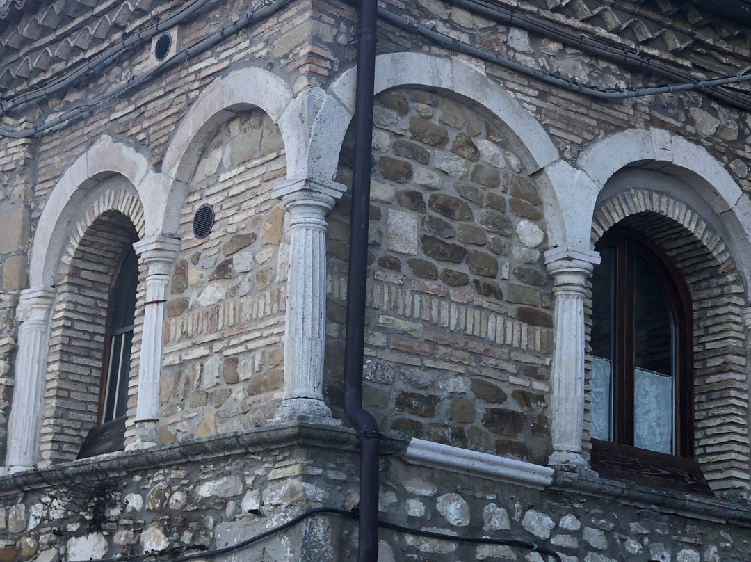 L'antico Monastero主图