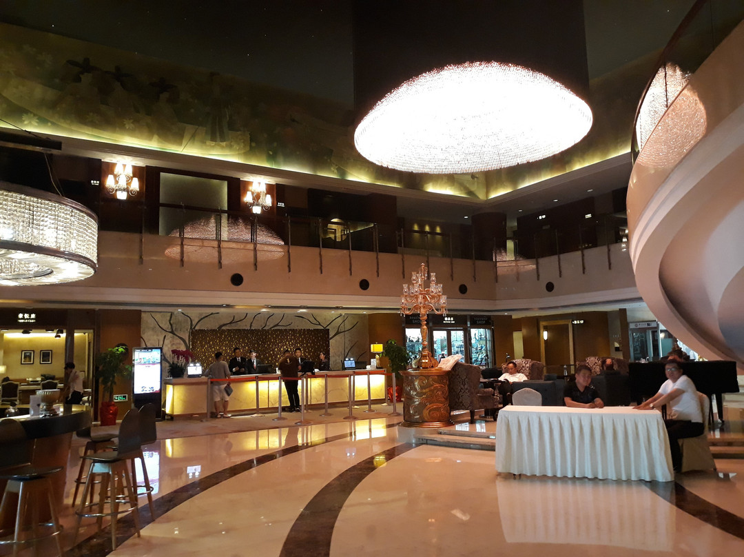 西安天朗森柏大酒店主图