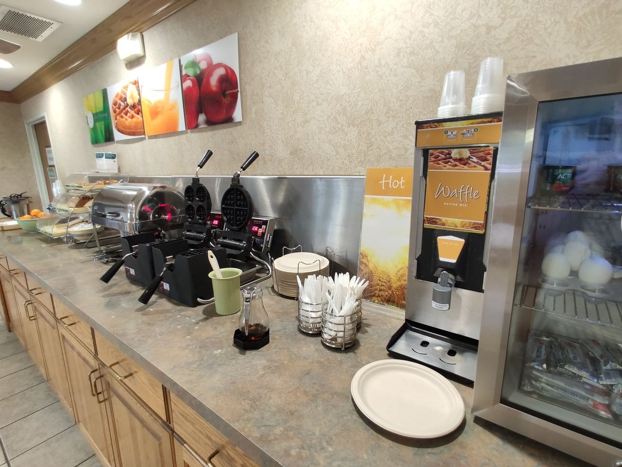 Quality Suites Otay Mesa-餐饮