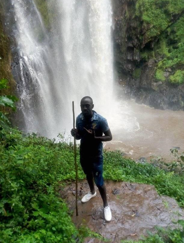 Kisiizi Falls-Rukungiri必去景点