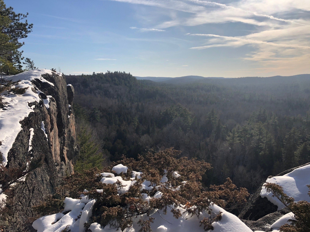 Eagles Nest Lookout-Calabogie必去景点