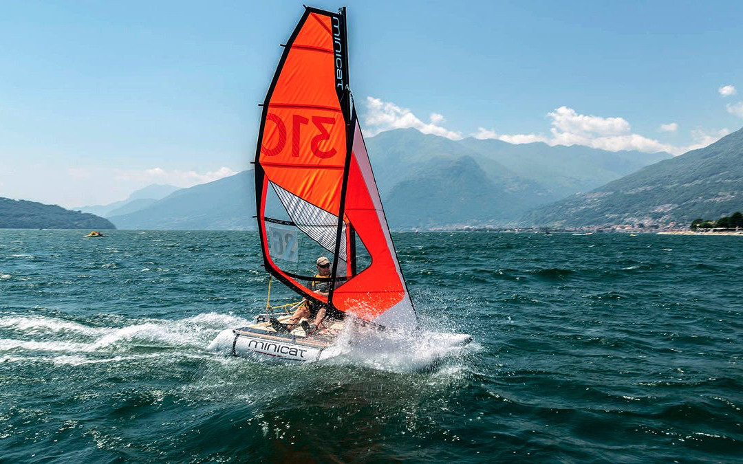 Carpe Diem Boat景点图片