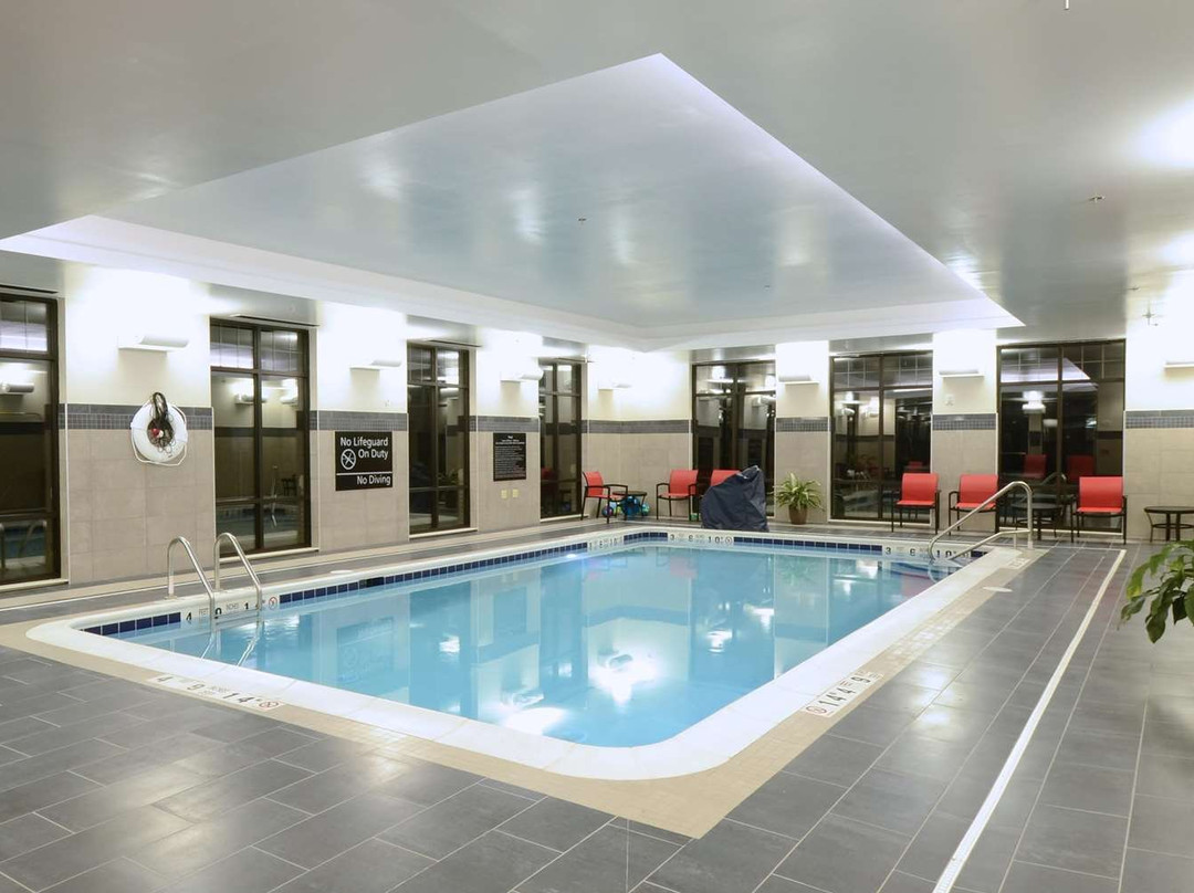 Hampton Inn & Suites Cazenovia主图