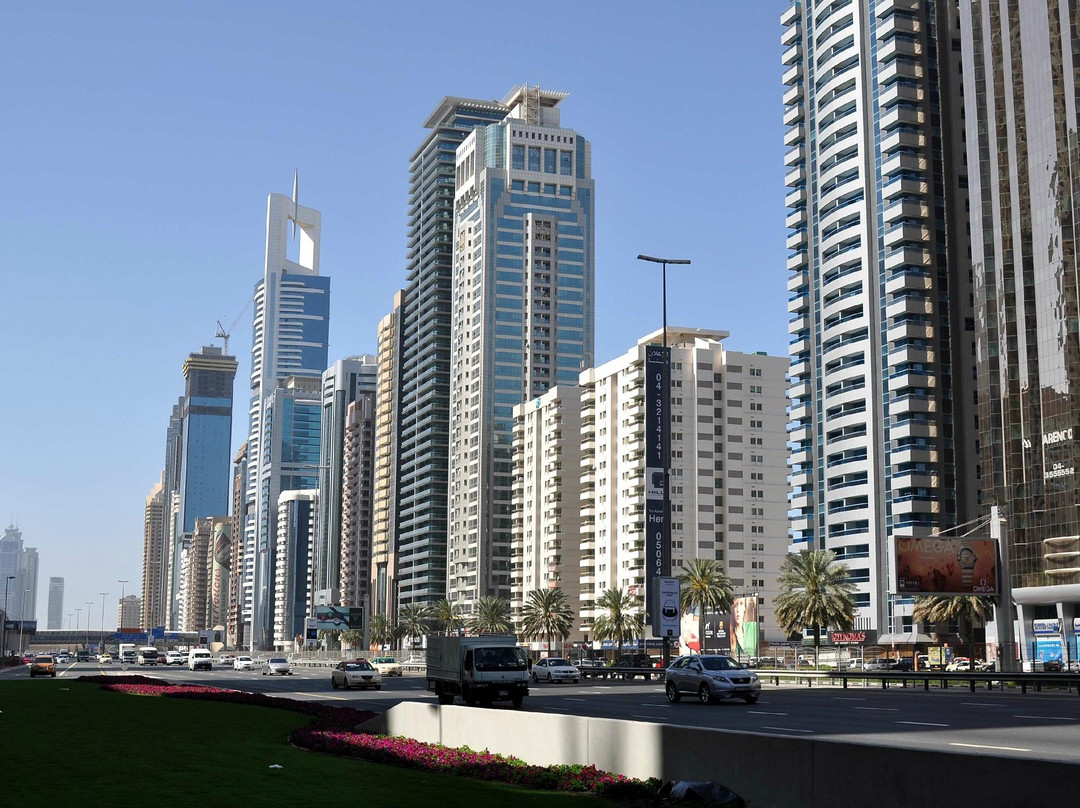 谢赫扎耶德路-迪拜必去景点