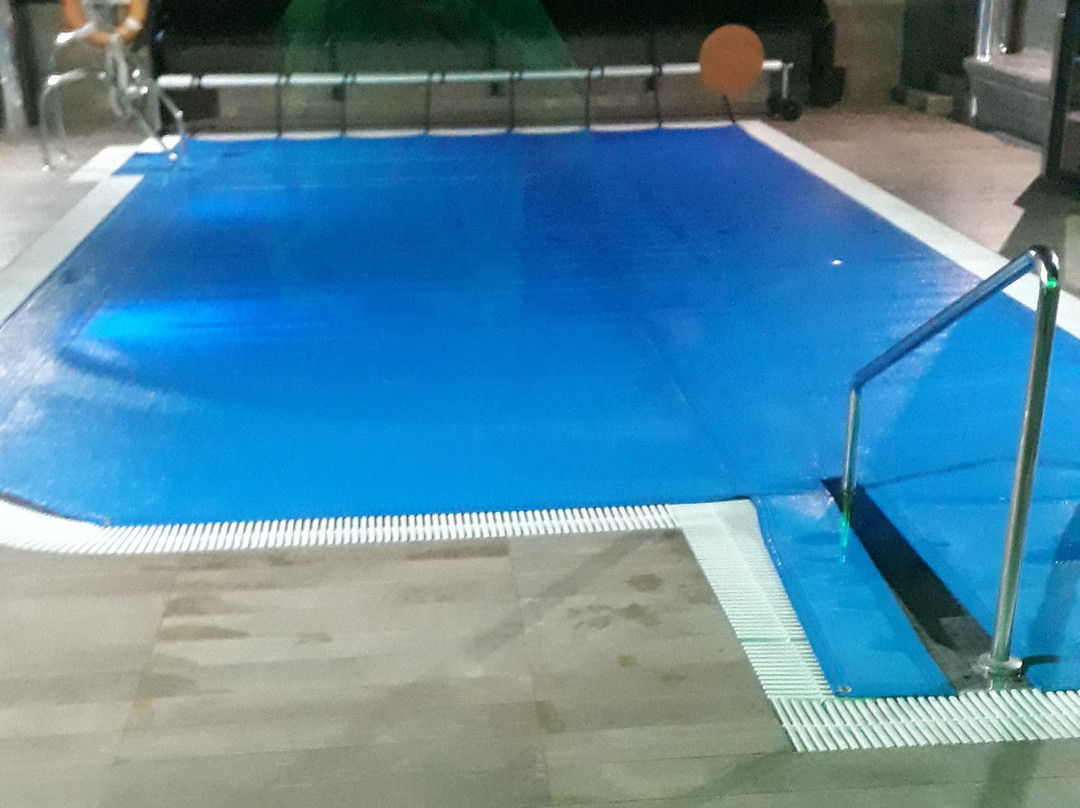 鲁纳格拉纳达塞尔科蒂尔大酒店主图