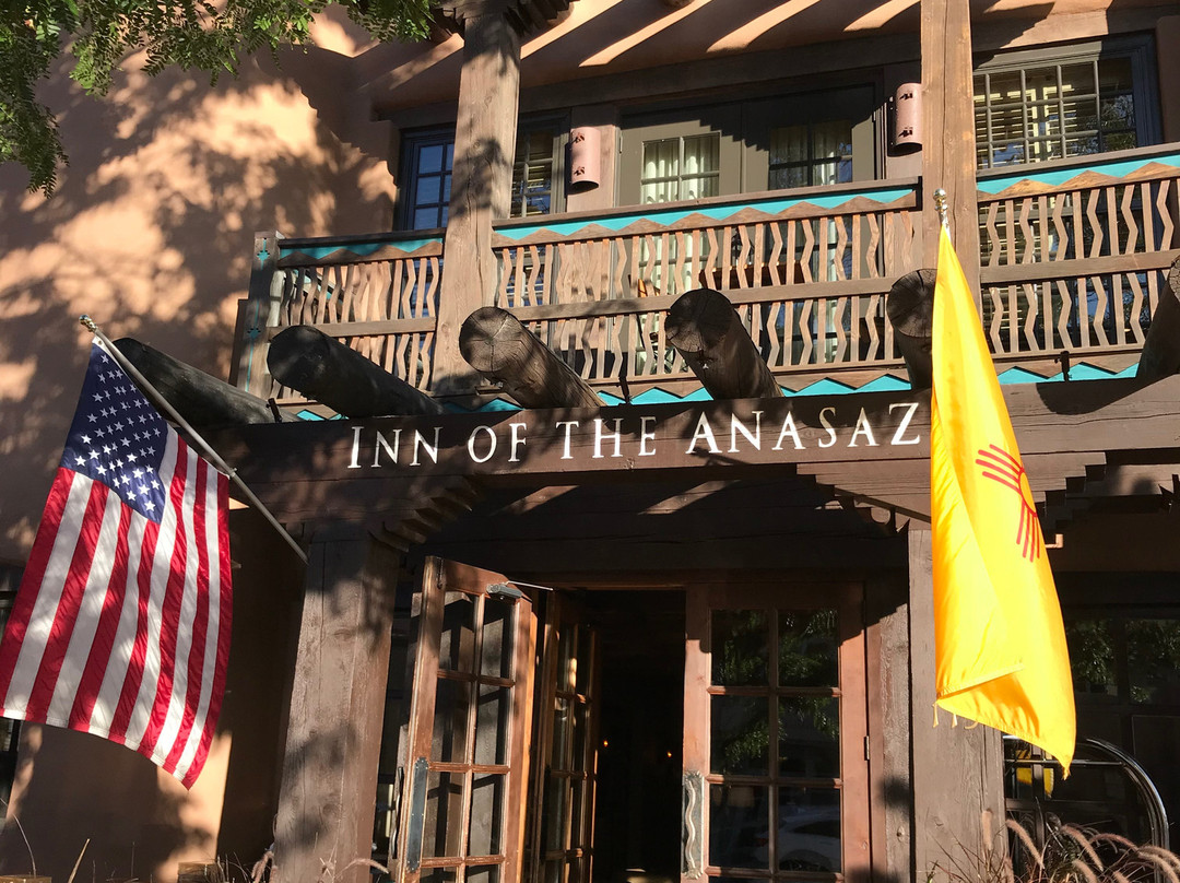 聖達菲瑰麗酒店主图