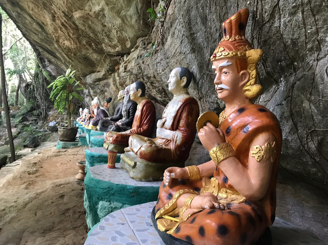 Heo Sin Chai Cave景点图片