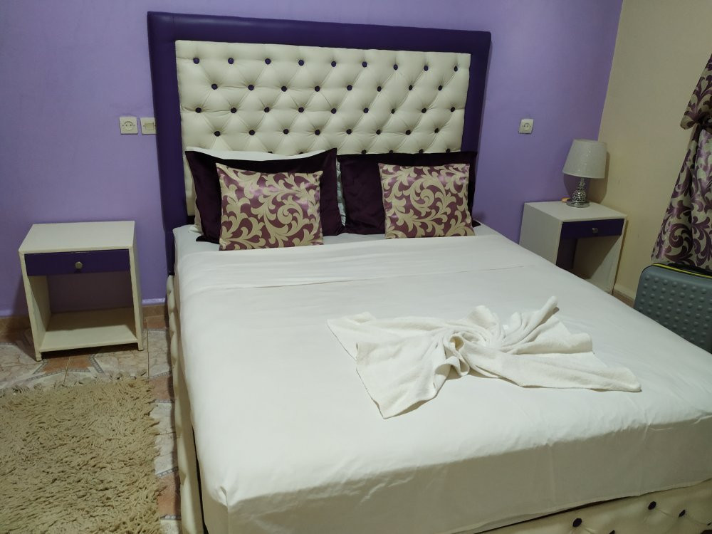 Hotel School Ersat Azrou主图