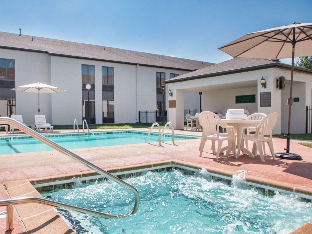 Greenstay Courtview主图