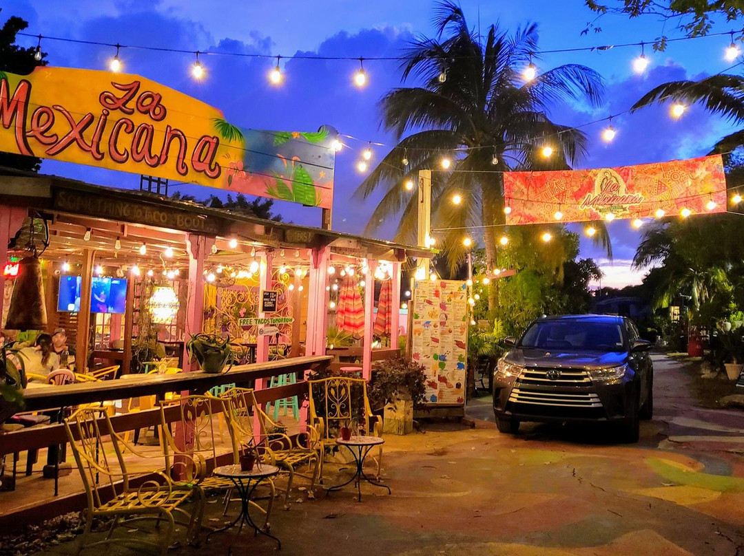 La Mexicana Taco Bar