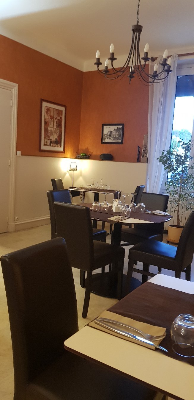 Logis Hôtel le Cygne-官方