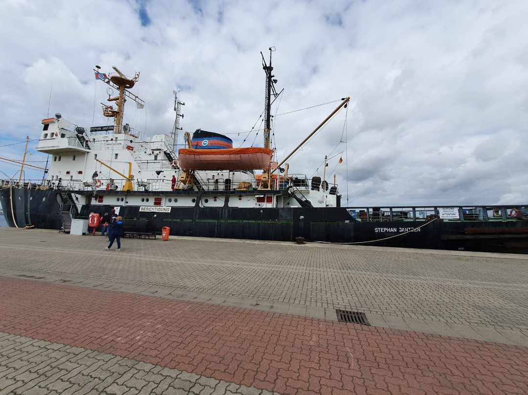 Icebreaker 'Stephan Jantzen'景点图片