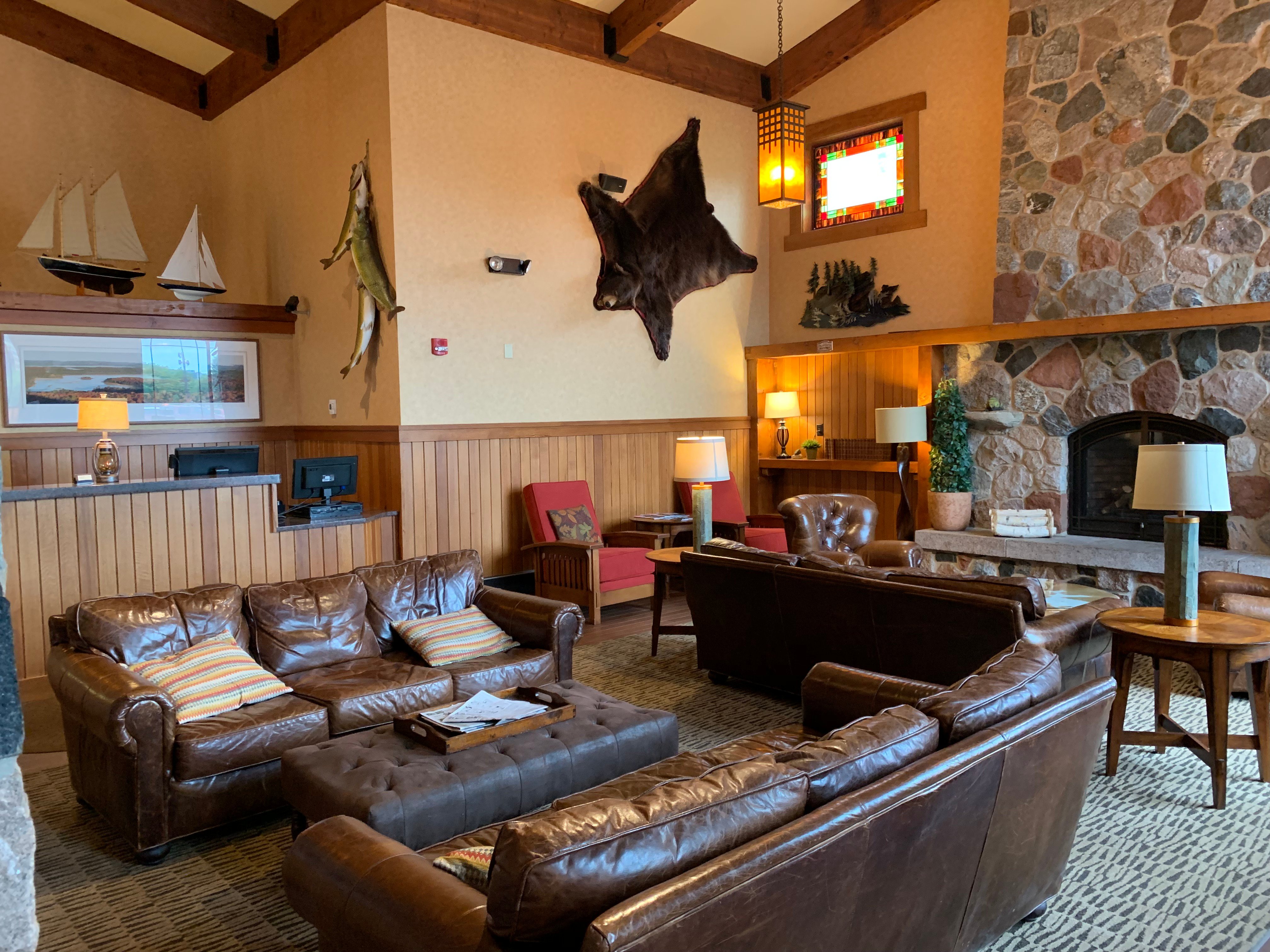 Canal Park Lodge-浴室