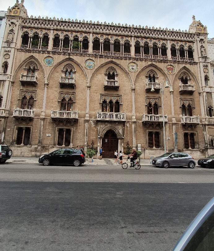 Palazzo Fizzarotti-巴里必去景点