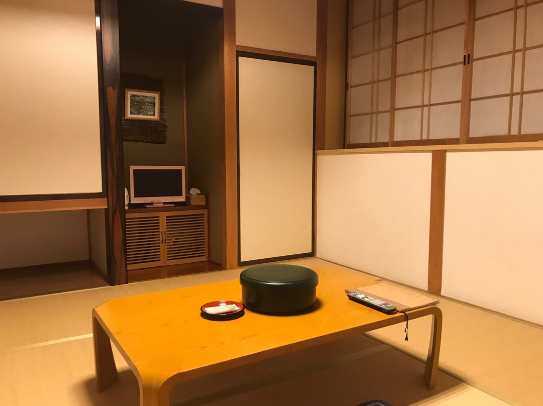 Higashi主图