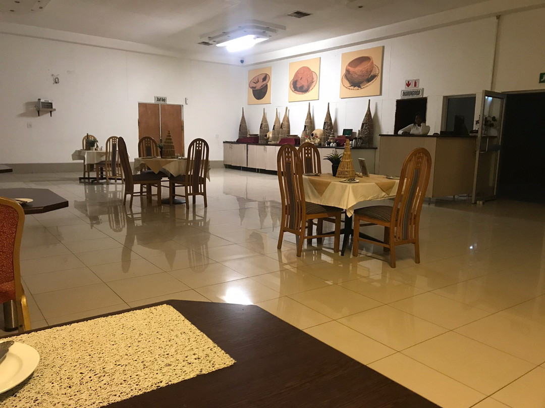 艾卡穆提镇旅馆