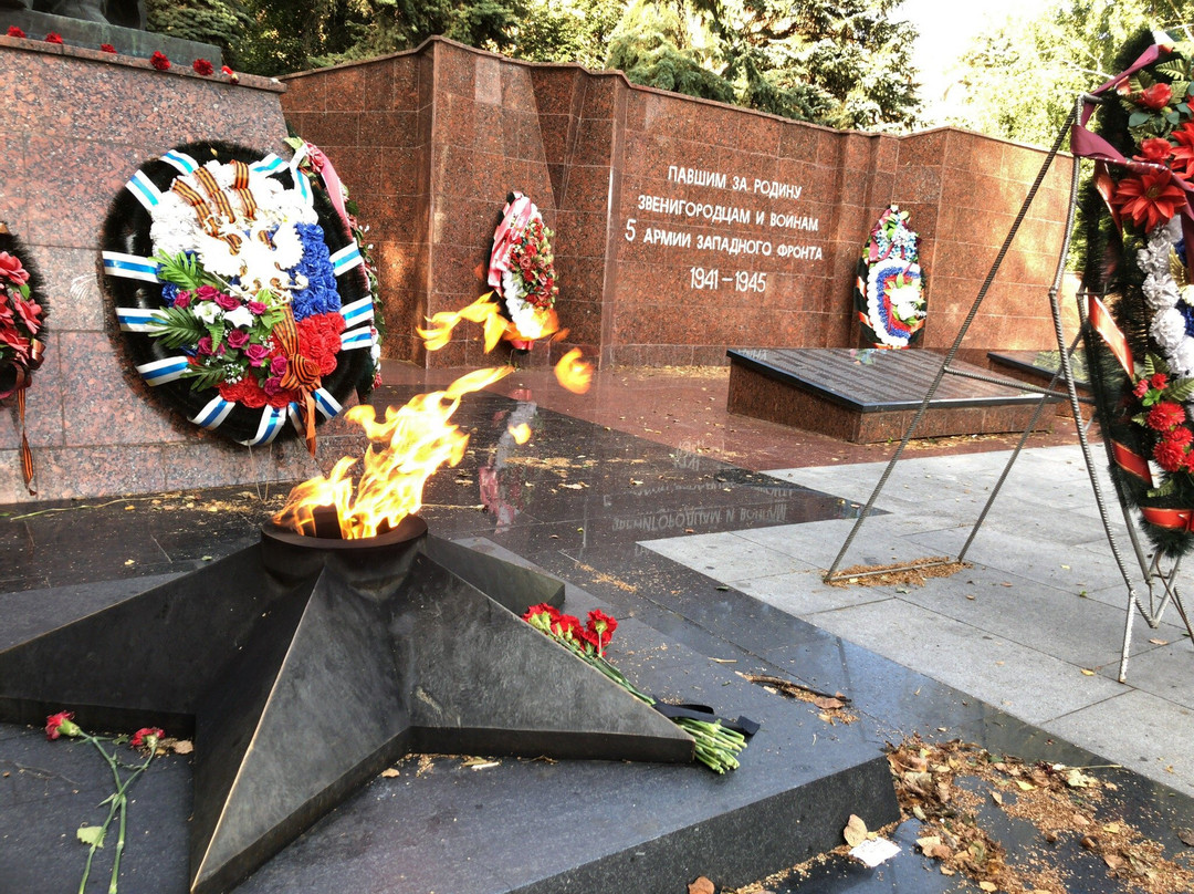 Monument to Dead Soldiers Who Died During the Great Patriotic War-兹韦尼哥罗德必去景点
