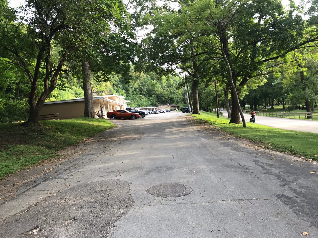 Meramac Caverns Motel主图