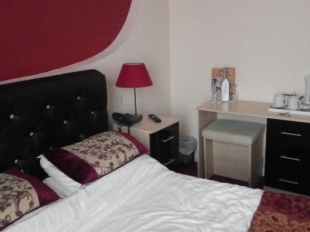 The Pearl Hotel主图