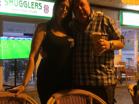 Smugglers Bar Alcúdia-阿尔库迪亚港必去景点