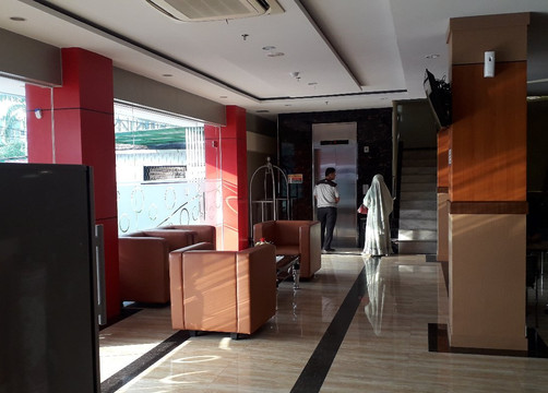 帕尔马之星酒店主图