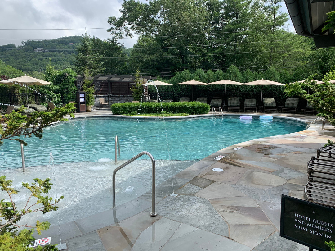 老爱德华兹宾馆及Spa主图