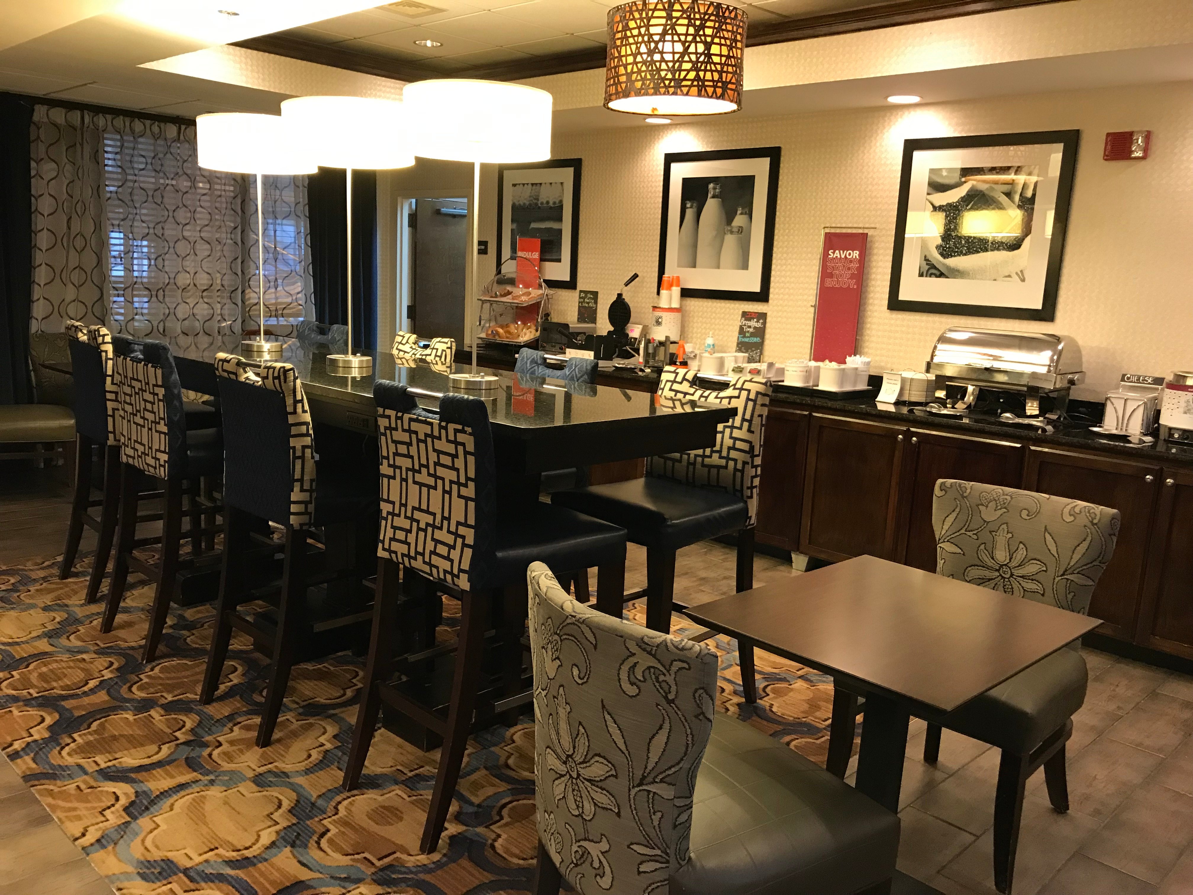布里斯托尔希尔顿恒庭酒店-餐饮