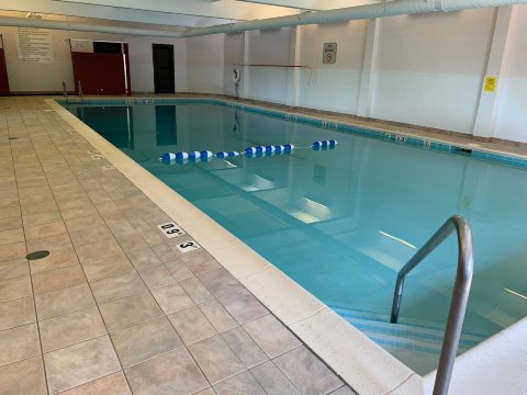 斯普林菲尔德贝斯特韦斯特酒店-泳池