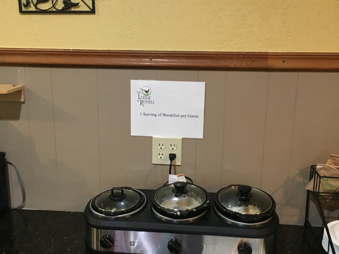 The Lodge At Russell主图