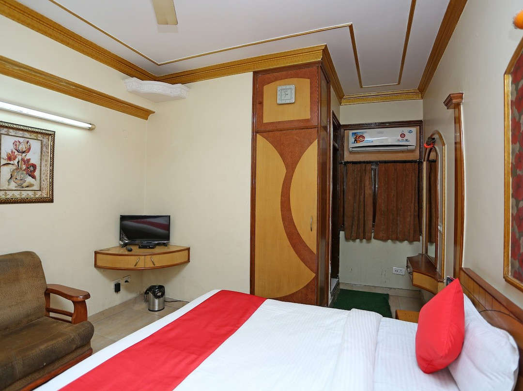 OYO 26647 Minar Hotel主图