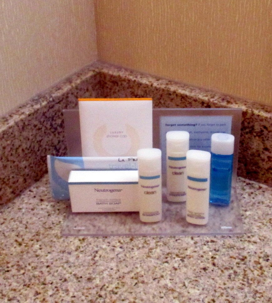 Hampton Inn & Suites Dayton-Airport-浴室