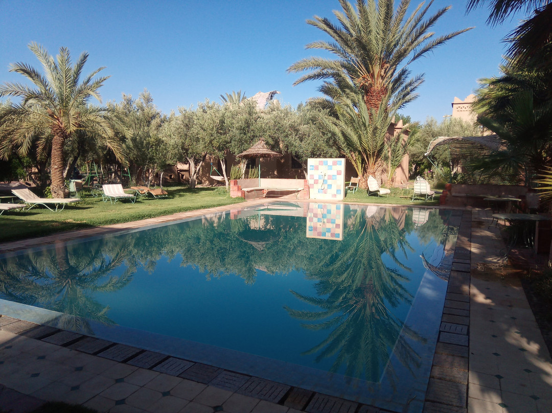 萨瓦迪酒店主图