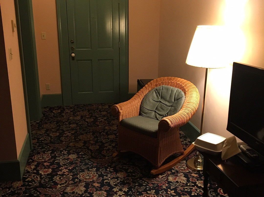 The Weinhard Hotel主图