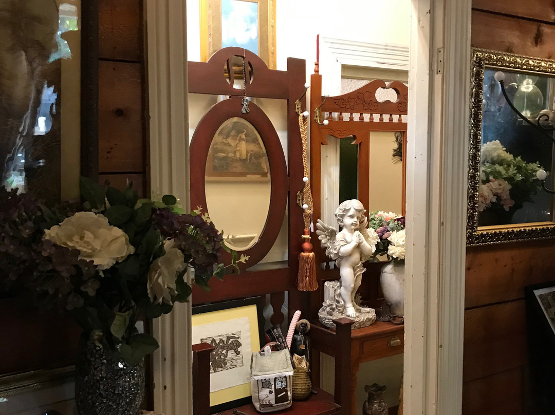 Loch Village-Loch必去景点