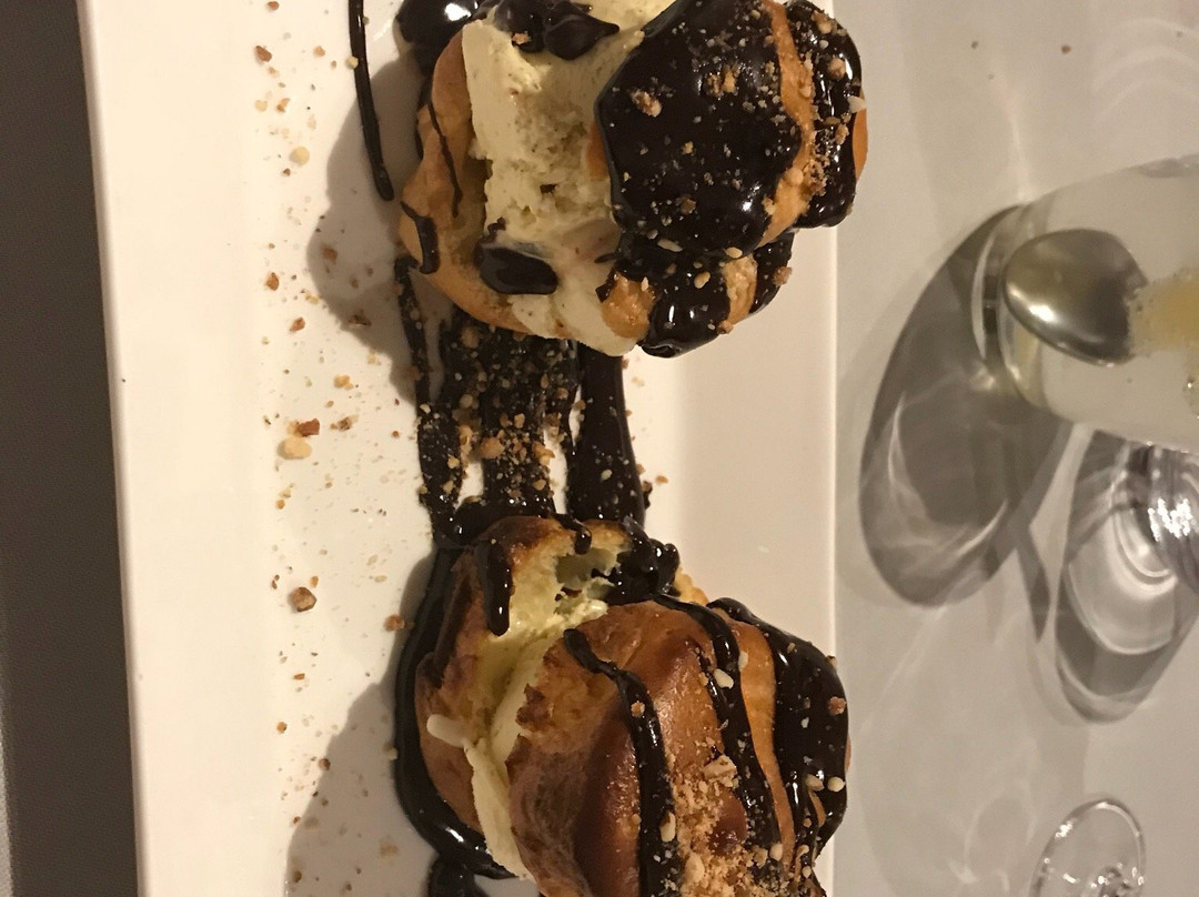 Hotel Restaurant Le Pont Napoleon主图