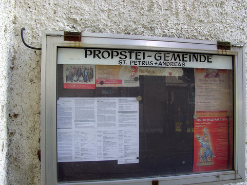 Kirche St. Petrus und Andreas-Brilon必去景点