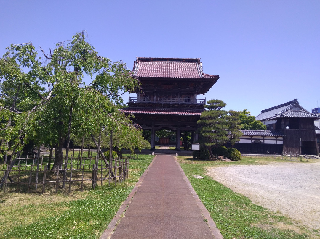 Hokoji Temple景点图片